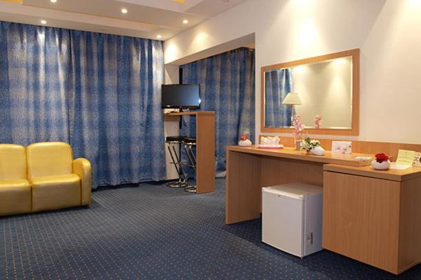 Hotel Sara Neptun Exterior photo